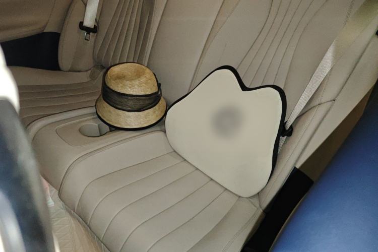 Used Mercedes-Benz E-Class 2021 E 260 Coupe Left Rear Seat