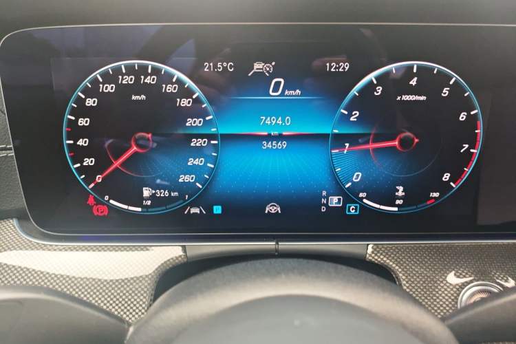 Used Mercedes-Benz E-Class 2021 Facelift E 260 4MATIC Coupe Odometer Close Up