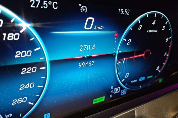 Used Mercedes-Benz E-Class 2021 E 260 Coupe Odometer Close Up