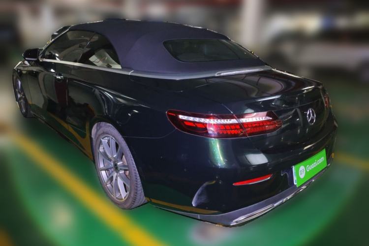 Used Mercedes-Benz E-Class 2021 E 260 Convertible Coupe Rear Left 45 Deg
