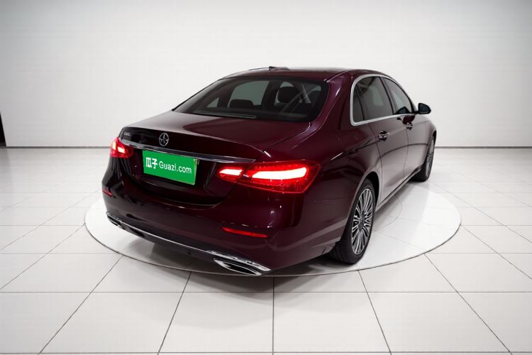 Used Mercedes-Benz E-Class 2021 Restyled E 300 L Luxury Edition Rear Right 45 Deg