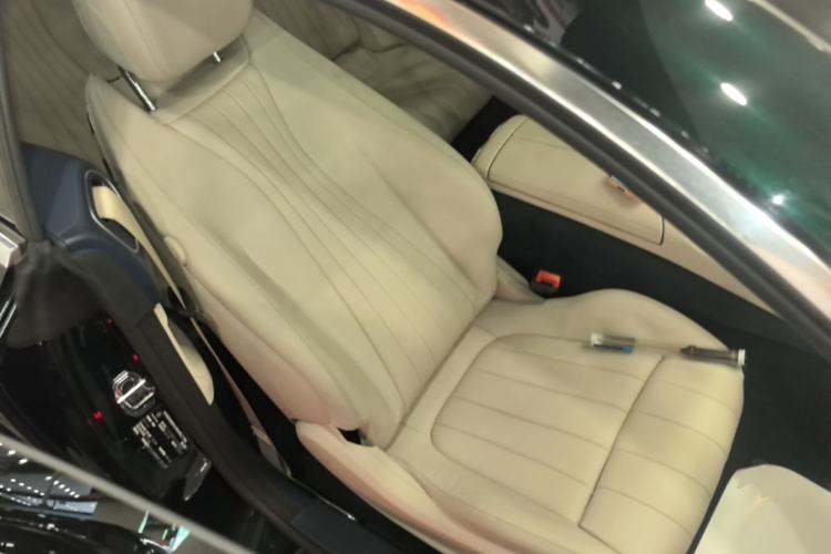 Used Mercedes-Benz E-Class 2021 Facelift E 260 Coupe Right Front Seat
