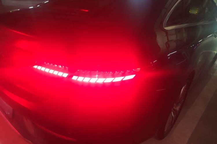 Used Mercedes-Benz E-Class 2021 E 300 Coupe Right Rear Taillight