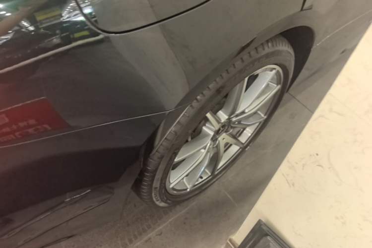 Used Mercedes-Benz E-Class 2021 Facelift E 260 Coupe Right Rear Wheel Hub