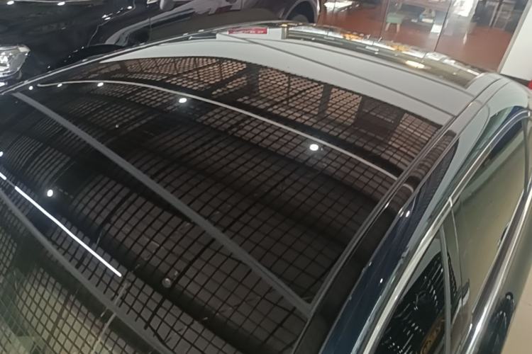 Used Mercedes-Benz E-Class 2021 E 300 L Sporty and Stylish Model Roof