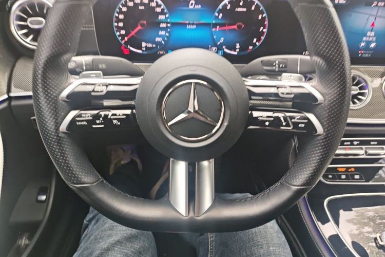 Used Mercedes-Benz E-Class 2021 Facelift E 260 4MATIC Coupe Steering Wheel