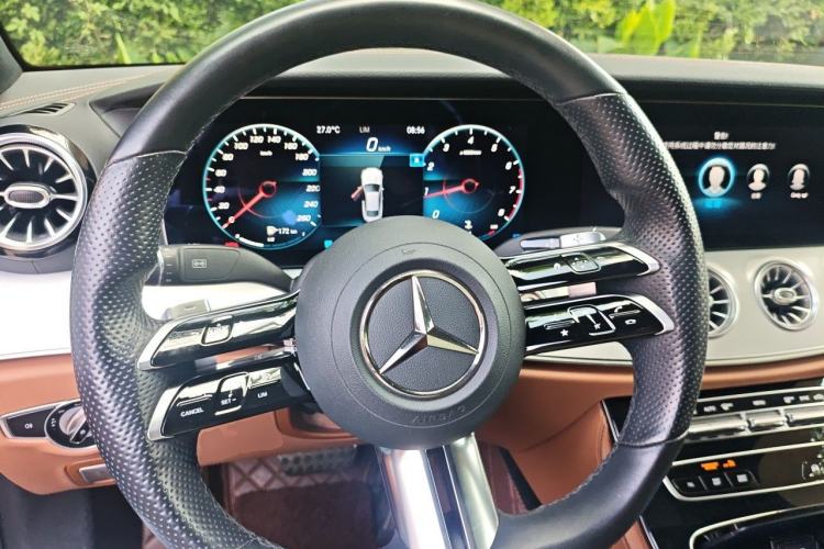 Used Mercedes-Benz E-Class 2021 E 300 Coupe Steering Wheel
