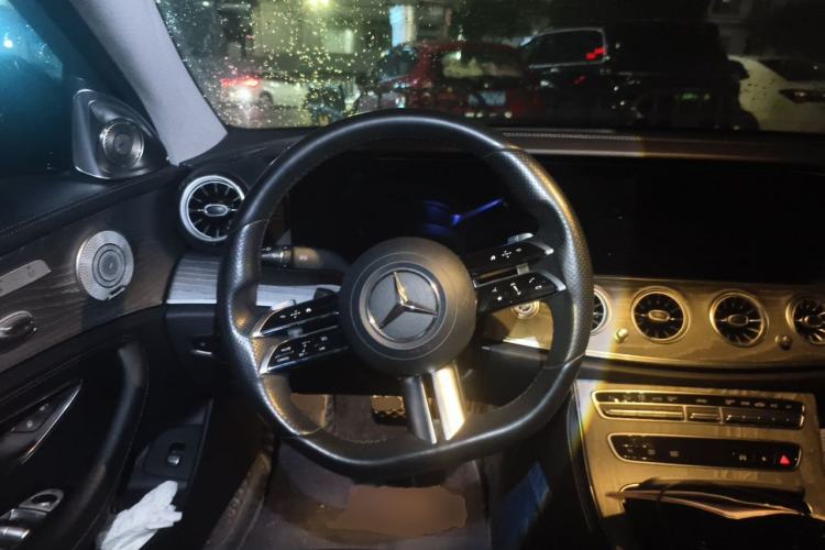 Used Mercedes-Benz E-Class 2021 E 300 L Sporty and Stylish Model Steering Wheel