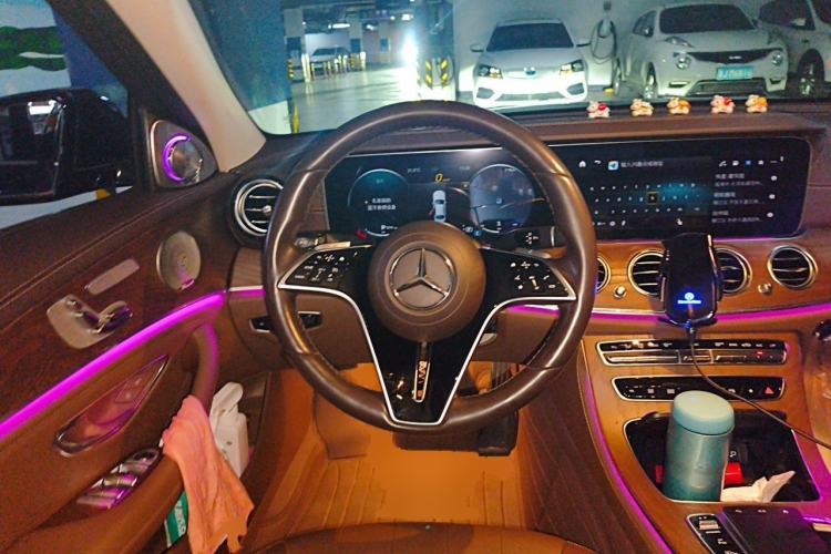Used Mercedes-Benz E-Class 2021 Restyled E 300 L Luxury Edition Steering Wheel