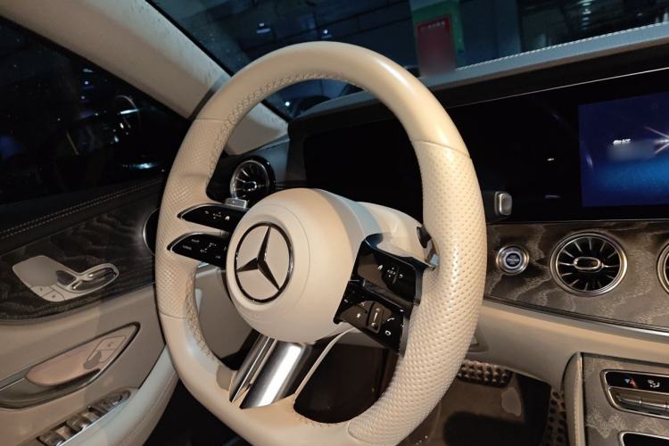 Used Mercedes-Benz E-Class 2021 E 260 Coupe Steering Wheel