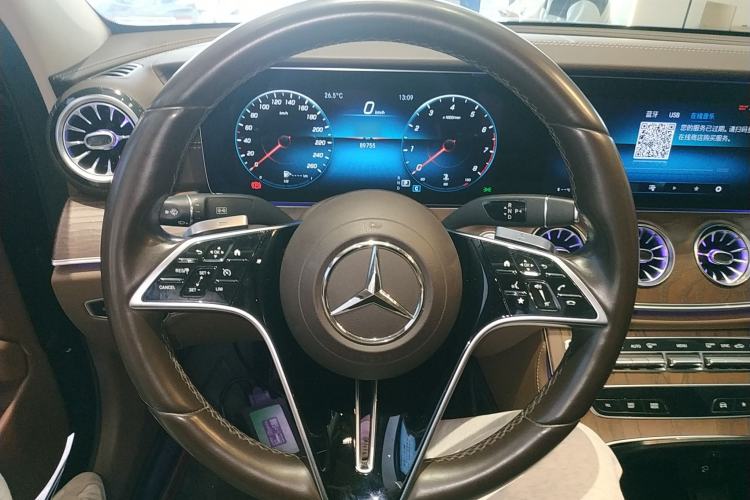 Used Mercedes-Benz E-Class 2021 Restyled E 300 L Luxury Edition Steering Wheel