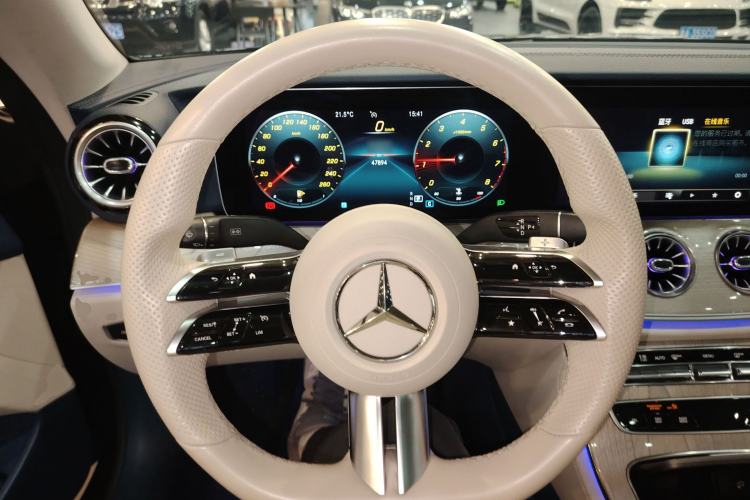 Used Mercedes-Benz E-Class 2021 Facelift E 260 Coupe Steering Wheel