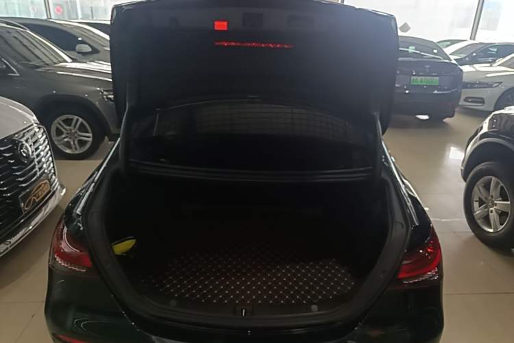 Used Mercedes-Benz E-Class 2021 E 300 L Sporty and Stylish Model Trunk