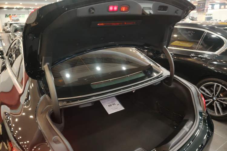 Used Mercedes-Benz E-Class 2021 Facelift E 260 Coupe Trunk