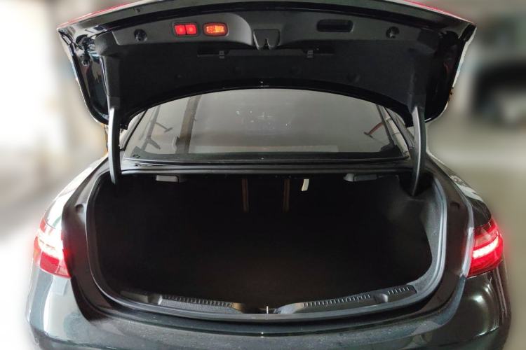 Used Mercedes-Benz E-Class 2021 E 260 Coupe Trunk