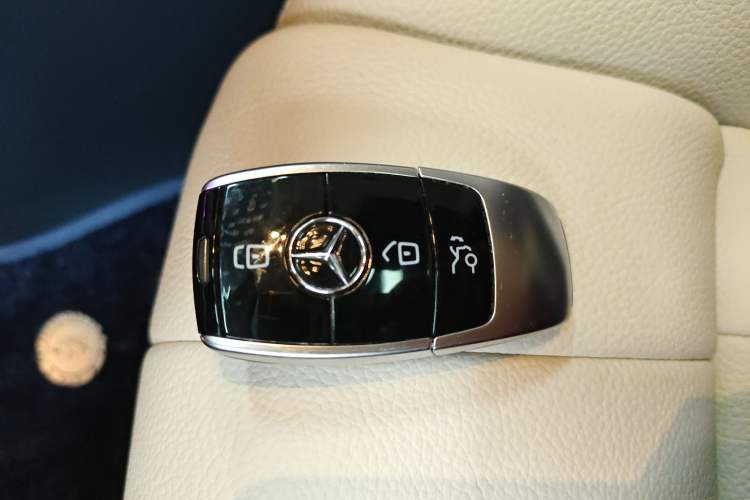 Used Mercedes-Benz E-Class 2021 Facelift E 260 Coupe Vehicle Key