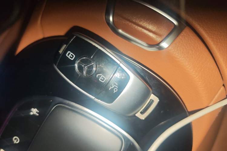 Used Mercedes-Benz E-Class 2021 E 300 Coupe Vehicle Key