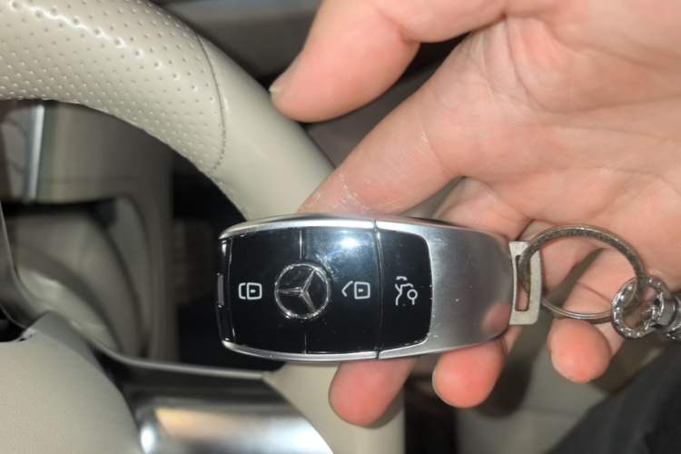 Used Mercedes-Benz E-Class 2021 Facelift E 260 Coupe Vehicle Key