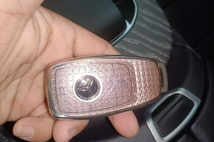 Used Mercedes-Benz E-Class 2021 Restyled E 300 L Sporty and Stylish Edition Vehicle Key
