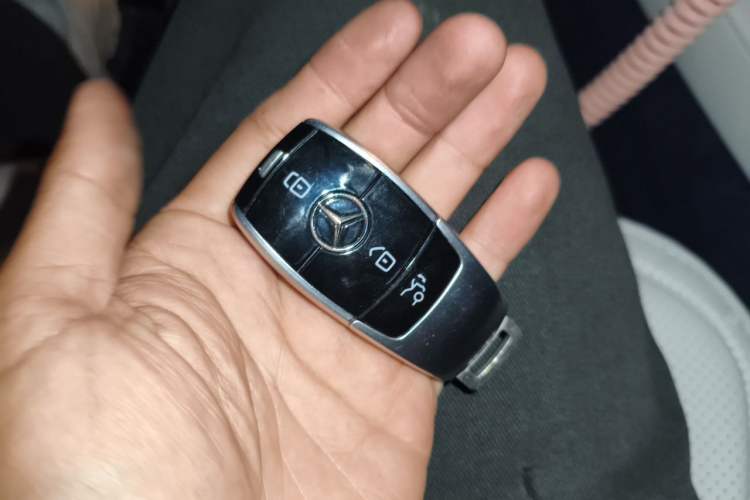 Used Mercedes-Benz E-Class 2021 Facelift E 260 Coupe Vehicle Key