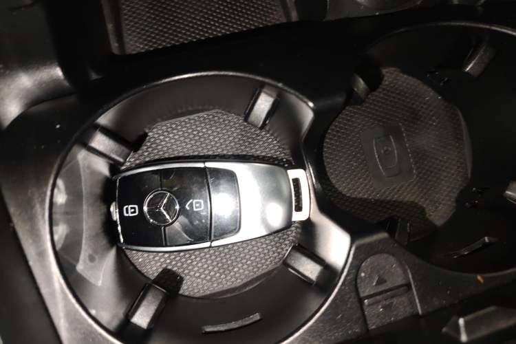Used Mercedes-Benz E-Class 2021 Facelift E 260 Coupe Vehicle Key