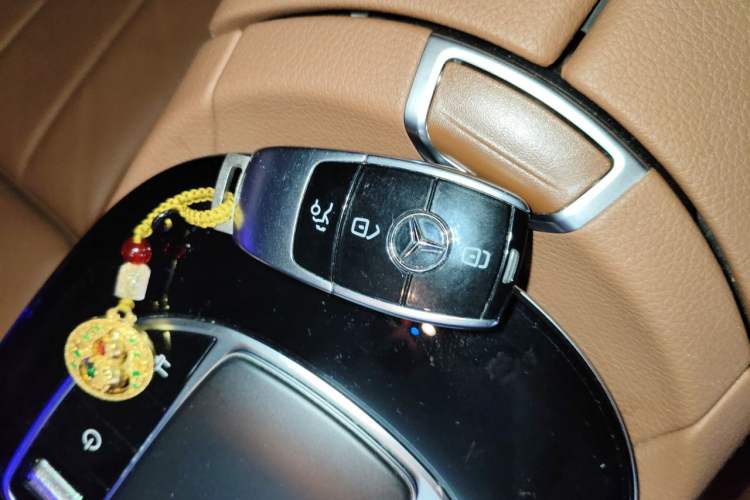 Used Mercedes-Benz E-Class 2021 E 260 Coupe Vehicle Key