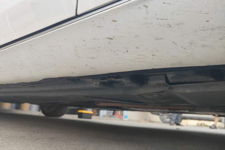 Used Mercedes-Benz E-Class 2021 E 300 L Stylish Model Chassis Front Right