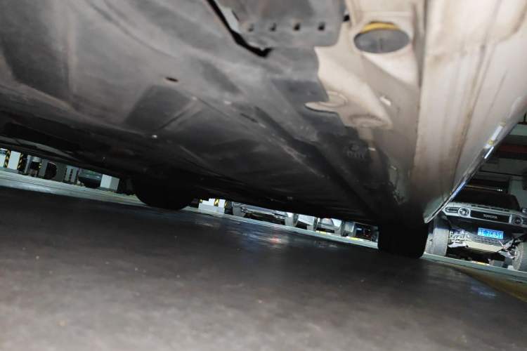 Used Mercedes-Benz E-Class 2021 E 300 Coupe Chassis Rear Right