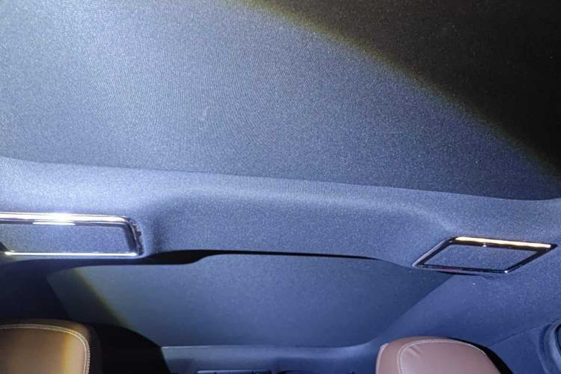 Used Mercedes-Benz E-Class 2021 Restyled E 300 L Sport Luxury Edition Headliner