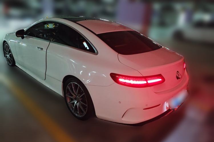 Used Mercedes-Benz E-Class 2021 E 300 Coupe Rear Left 45 Deg