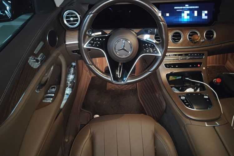 Used Mercedes-Benz E-Class 2021 Facelift E 300 L Stylish Edition Steering Wheel