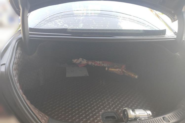 Used Mercedes-Benz E-Class 2021 E 300 L Stylish Model Trunk