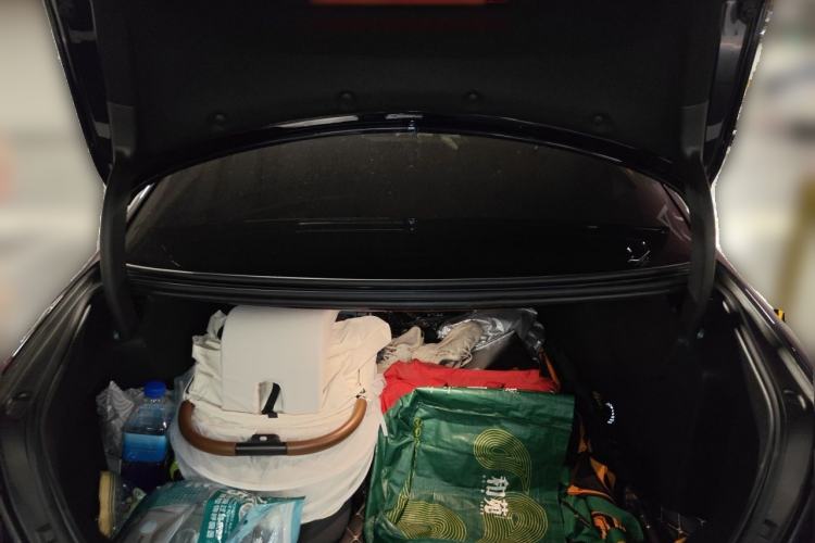 Used Mercedes-Benz E-Class 2021 Restyled E 260 Luxury Sports Edition Trunk