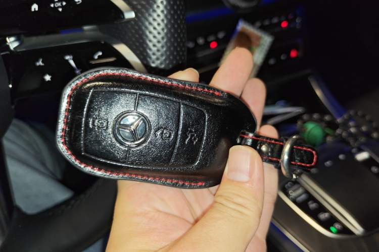 Used Mercedes-Benz E-Class 2021 Restyled E 260 Luxury Sports Edition Vehicle Key