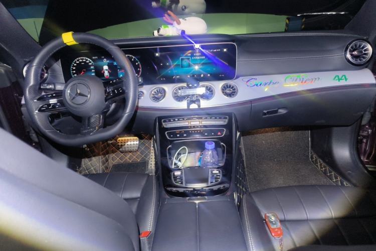 Used Mercedes-Benz E-Class 2021 E 260 Coupe Center Console