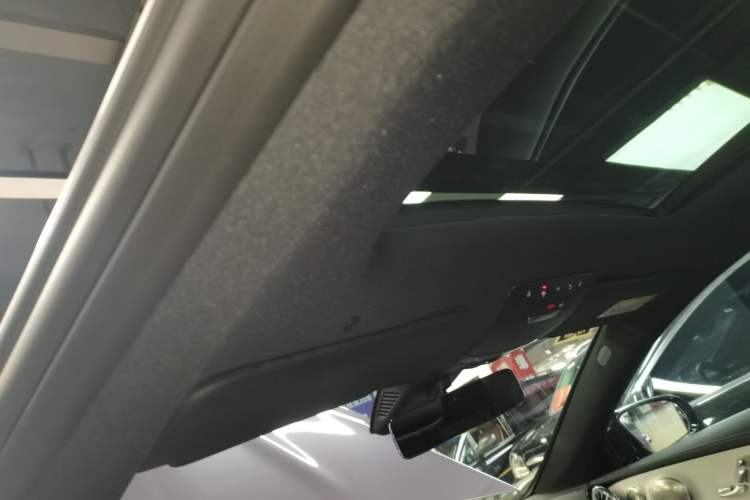 Used Mercedes-Benz E-Class 2021 Facelift E 260 Coupe Headliner