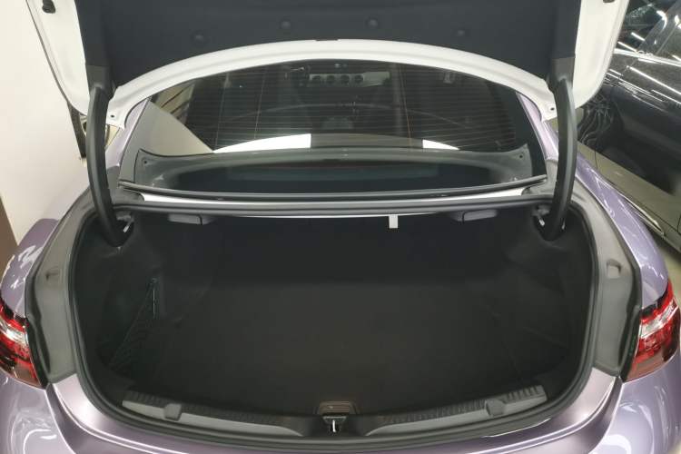 Used Mercedes-Benz E-Class 2021 Facelift E 260 Coupe Trunk