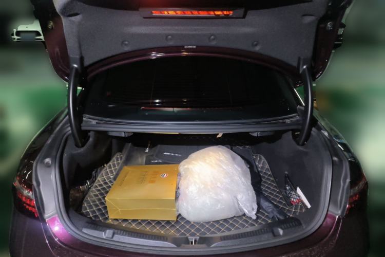 Used Mercedes-Benz E-Class 2021 E 260 Coupe Trunk