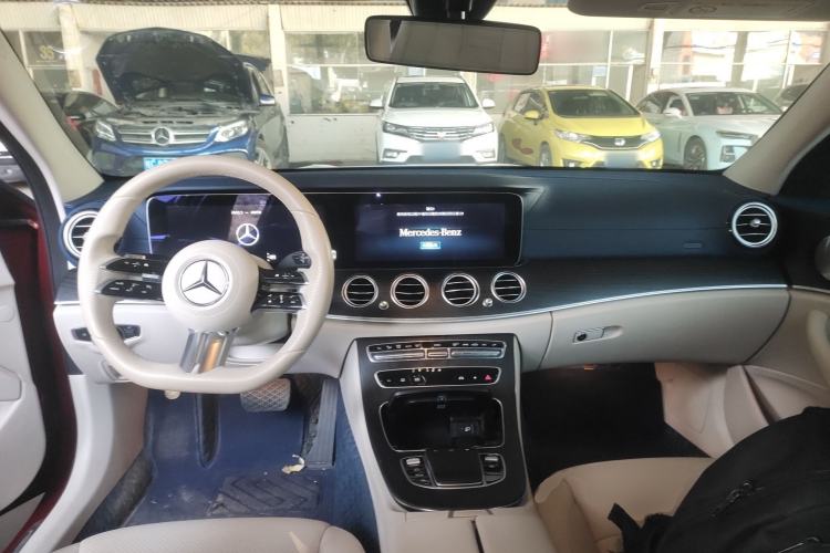 Used Mercedes-Benz E-Class 2021 Restyled E 300 L Sporty and Stylish Edition Center Console