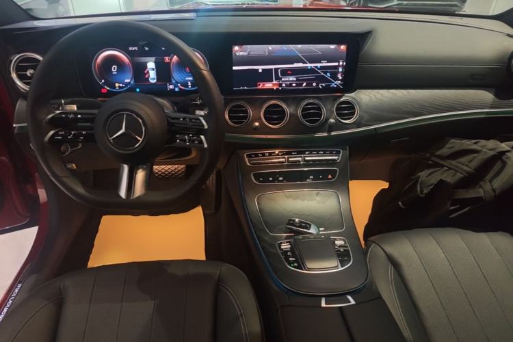 Used Mercedes-Benz E-Class 2021 Updated E 260 Fashion Sport Edition Center Console