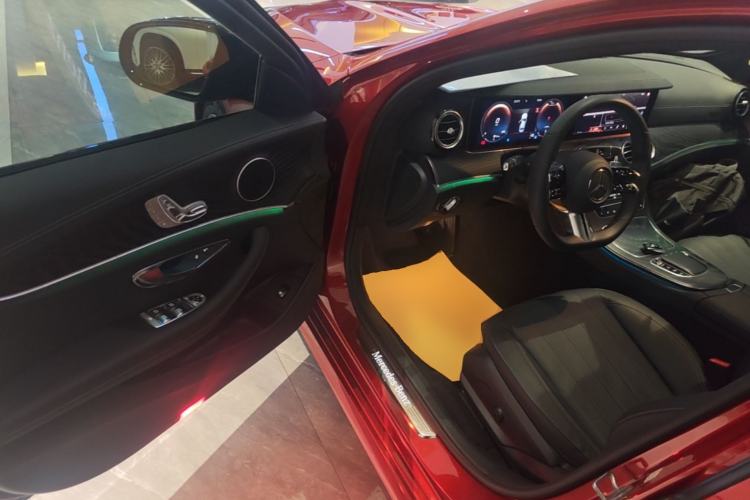 Used Mercedes-Benz E-Class 2021 Updated E 260 Fashion Sport Edition Driver Seat
