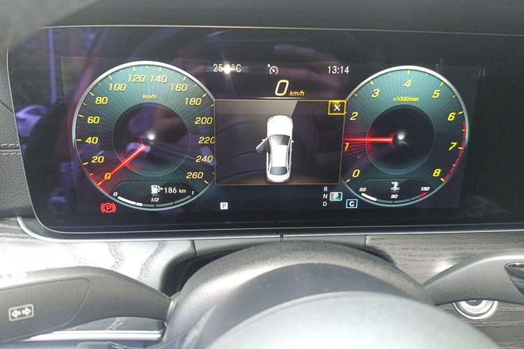 Used Mercedes-Benz E-Class 2021 Updated E 260 Fashion Sport Edition Instrument Cluster