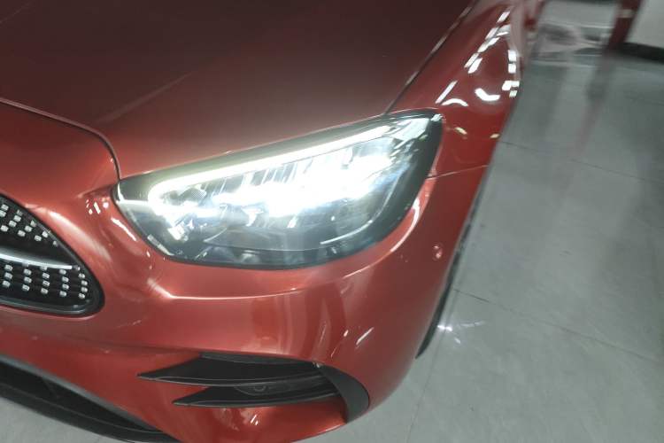 Used Mercedes-Benz E-Class 2021 E 260 Stylish Sports Edition Left Front Headlight