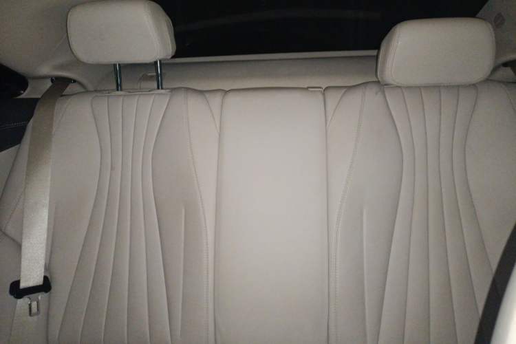 Used Mercedes-Benz E-Class 2021 E 260 Coupe Left Rear Seat