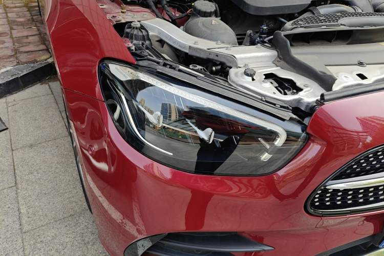 Used Mercedes-Benz E-Class 2021 E 260 Convertible Coupe Right Front Headlight