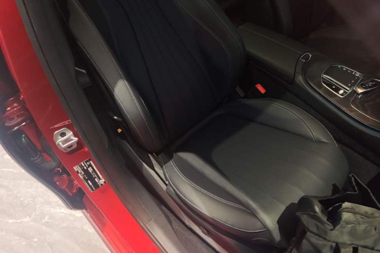 Used Mercedes-Benz E-Class 2021 Updated E 260 Fashion Sport Edition Right Front Seat