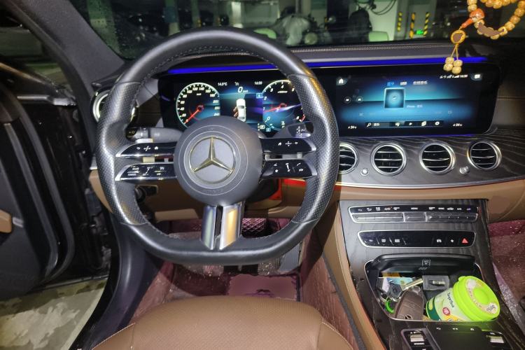 Used Mercedes-Benz E-Class 2021 E 300 L Sport Luxury Edition Steering Wheel