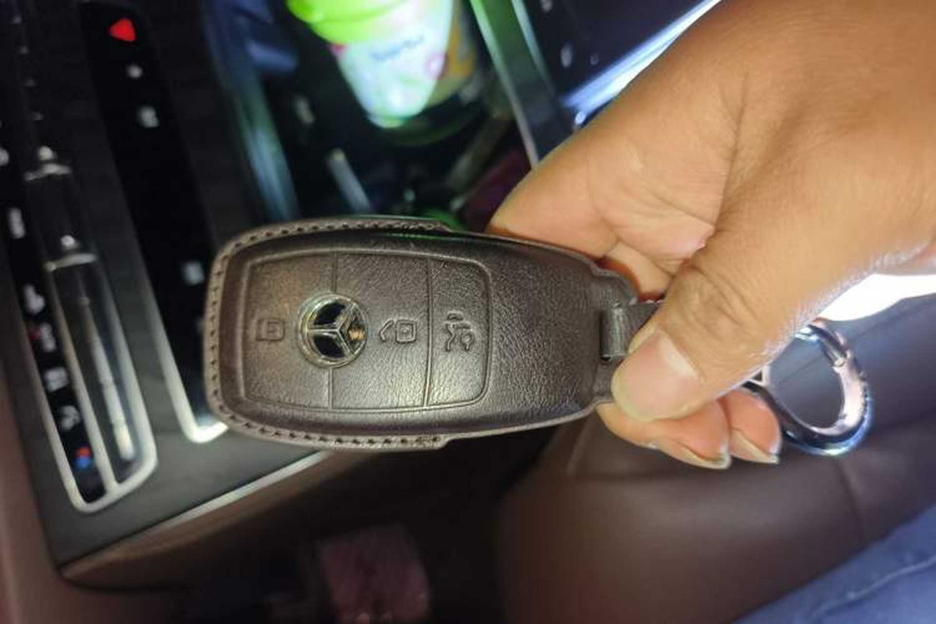 Used Mercedes-Benz E-Class 2021 E 300 L Sport Luxury Edition Vehicle Key