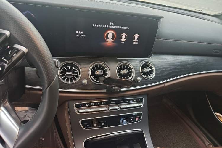 Used Mercedes-Benz E-Class 2021 Facelift E 260 L Sport Edition Audio And AC Panel