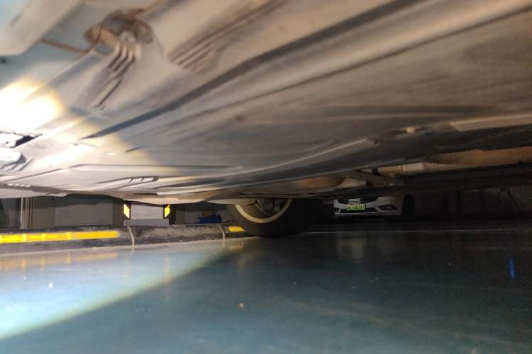 Used Mercedes-Benz E-Class 2021 E 300 L Sport Premium Edition Chassis Rear Right